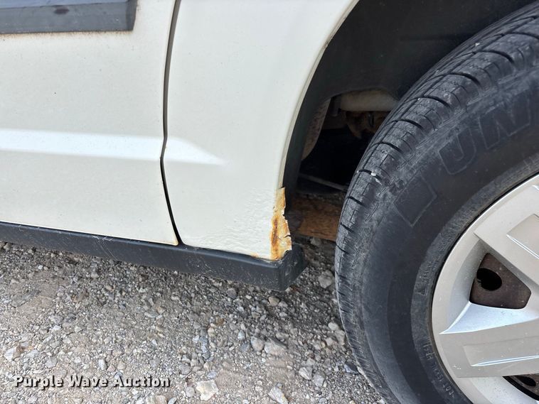 image for item FG0742 2009 Dodge Grand Caravan van