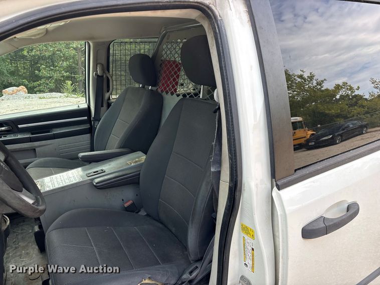 image for item FG0742 2009 Dodge Grand Caravan van