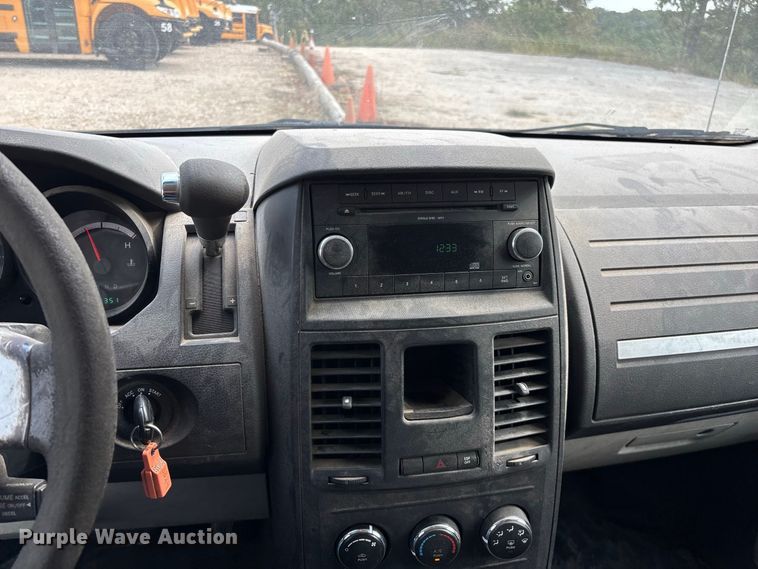 image for item FG0742 2009 Dodge Grand Caravan van