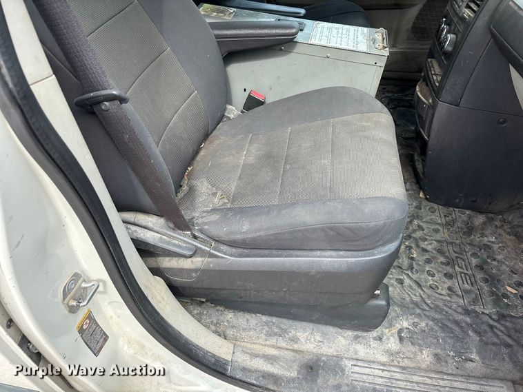image for item FG0742 2009 Dodge Grand Caravan van