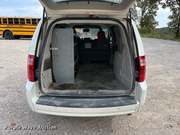 image for item FG0742 2009 Dodge Grand Caravan van