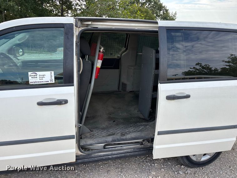image for item FG0742 2009 Dodge Grand Caravan van