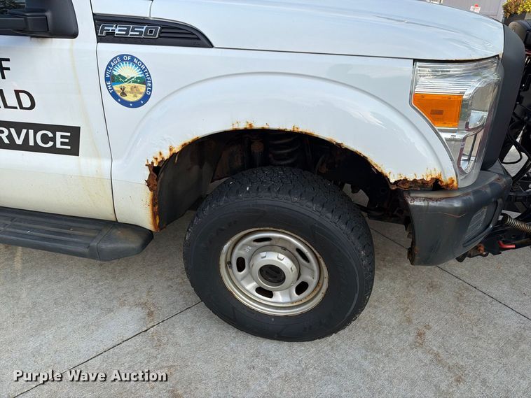 image for item FG3006 2014 Ford F350 Super Duty pickup truck