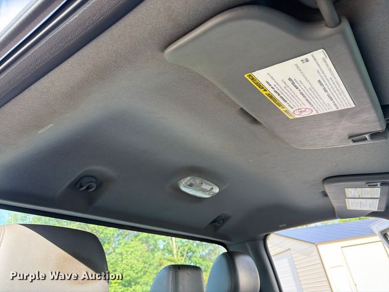 image for item FG3006 2014 Ford F350 Super Duty pickup truck