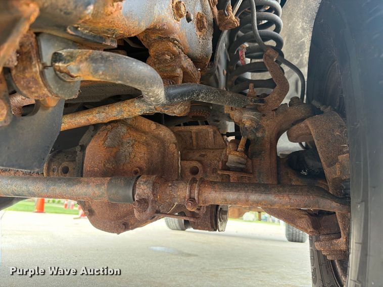 image for item FG3006 2014 Ford F350 Super Duty pickup truck