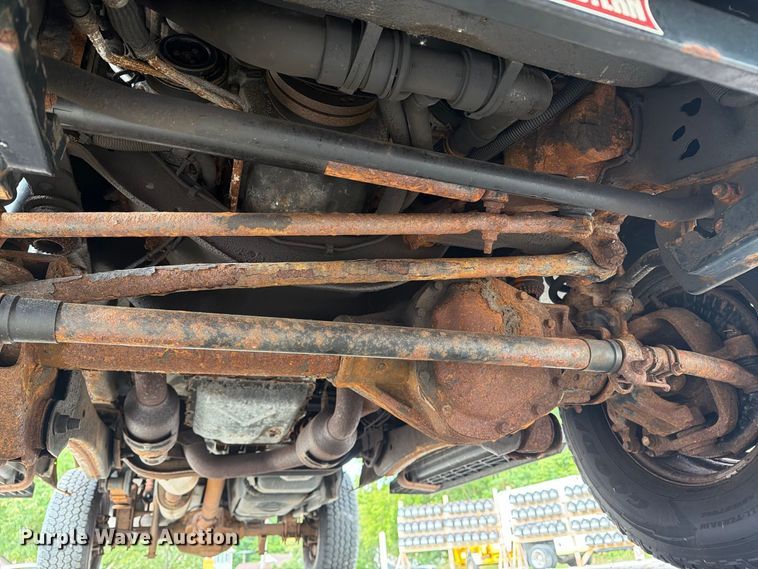 image for item FG3006 2014 Ford F350 Super Duty pickup truck