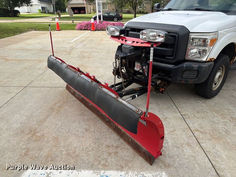 image for item FG3006 2014 Ford F350 Super Duty pickup truck