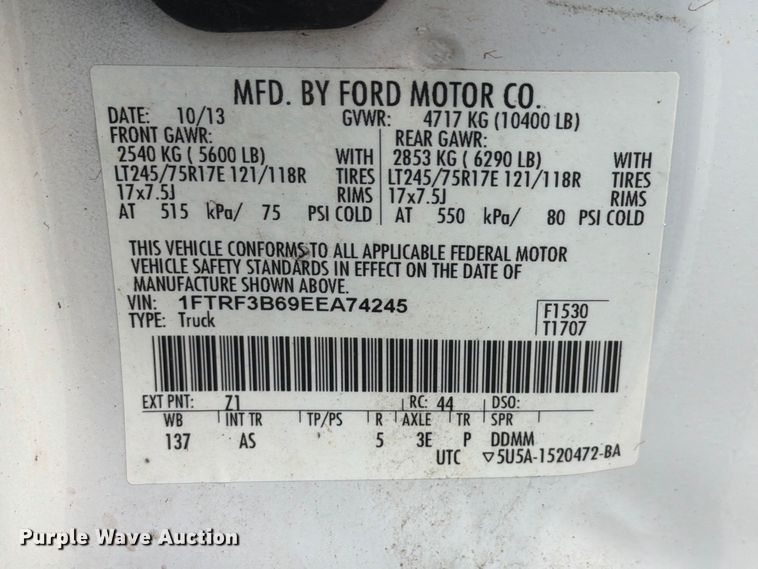 image for item FG3006 2014 Ford F350 Super Duty pickup truck