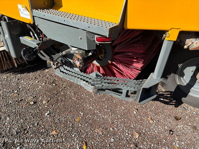 image for item FH6362 2013 Elgin Pelican street sweeper