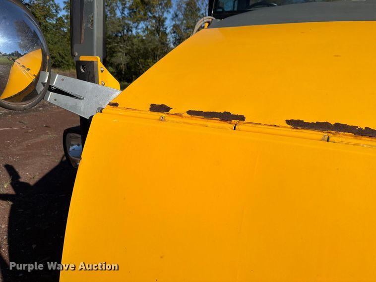 image for item FH6362 2013 Elgin Pelican street sweeper