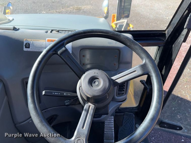 image for item FH6362 2013 Elgin Pelican street sweeper