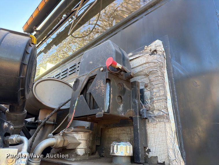image for item FH6362 2013 Elgin Pelican street sweeper