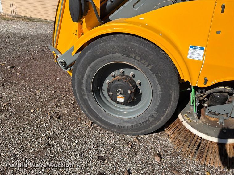 image for item FH6362 2013 Elgin Pelican street sweeper