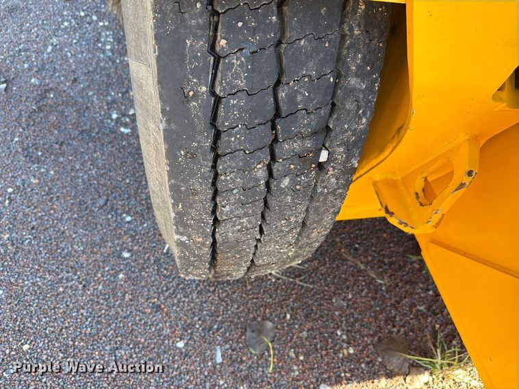 image for item FH6362 2013 Elgin Pelican street sweeper