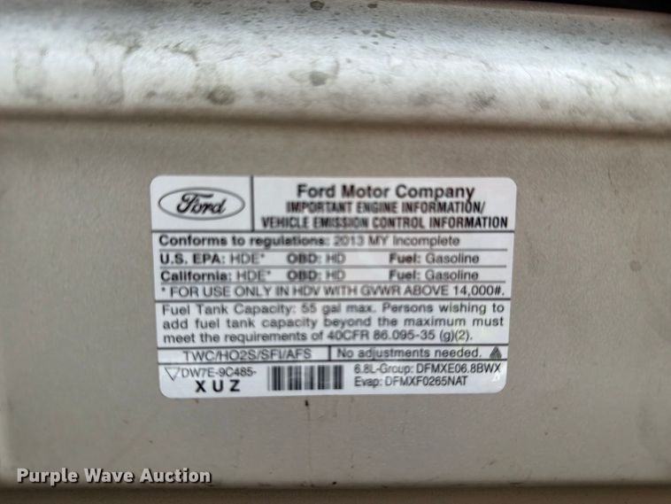 image for item FH6395 2013 Ford E450 shuttle bus
