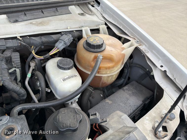 image for item FH6397 2013 Ford E450 shuttle bus