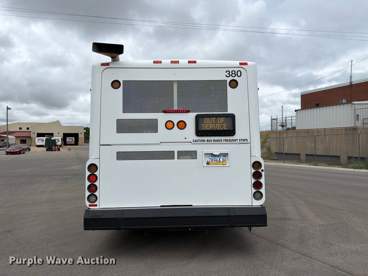 image for item FH6398 2011 Gillig G27B102N4 transit bus