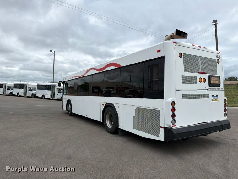 image for item FH6398 2011 Gillig G27B102N4 transit bus