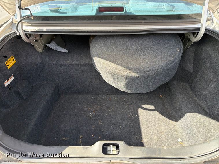 image for item FH6414 2006 Ford  Crown Victoria Police Interceptor 