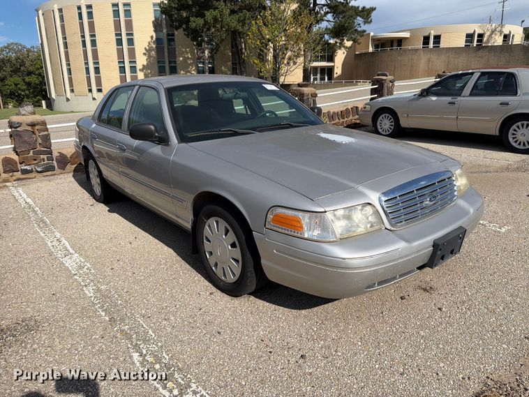 image for item FH6417 2007 Ford Crown Victoria Police Interceptor 