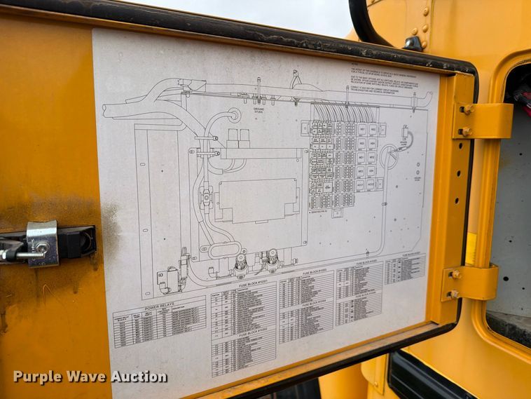 image for item FH6418 2015 IC Bus PB105 school bus