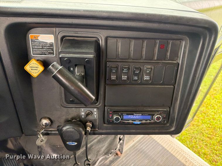 image for item FH6418 2015 IC Bus PB105 school bus