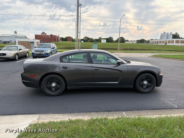 image for item FH6419 2013 Dodge Charger Police 