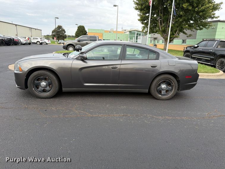 image for item FH6419 2013 Dodge Charger Police 