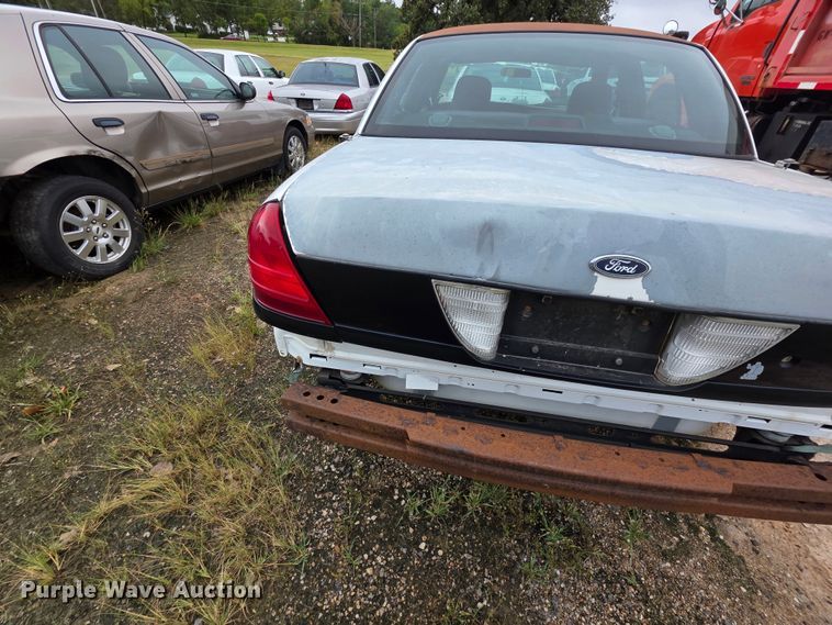 image for item FH6429 2008 Ford  Crown Victoria Police Interceptor 