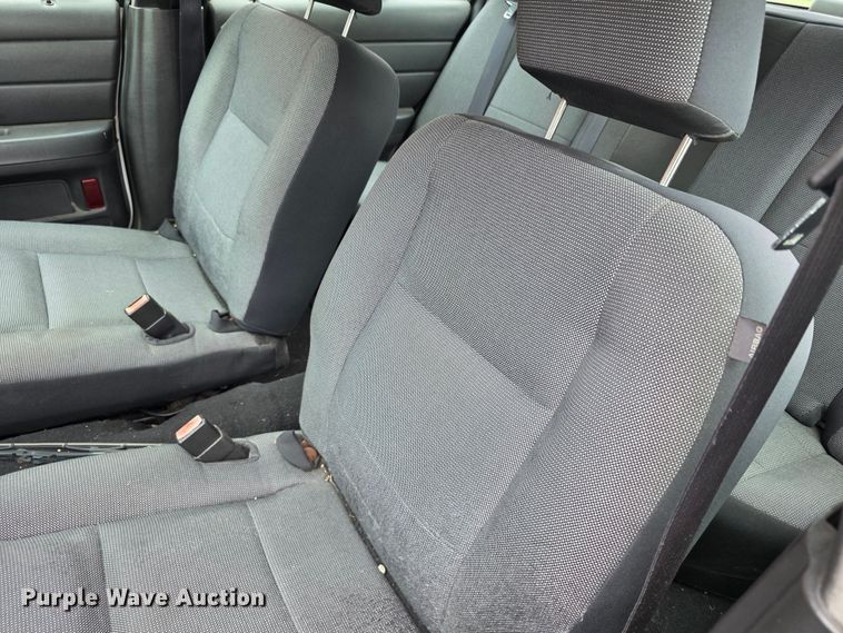 image for item FH6429 2008 Ford  Crown Victoria Police Interceptor 