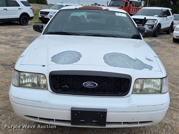image for item FH6430 2005 Ford  Crown Victoria Police Interceptor 