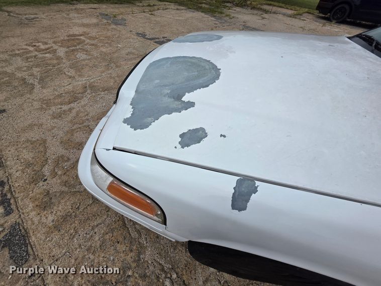 image for item FH6430 2005 Ford  Crown Victoria Police Interceptor 