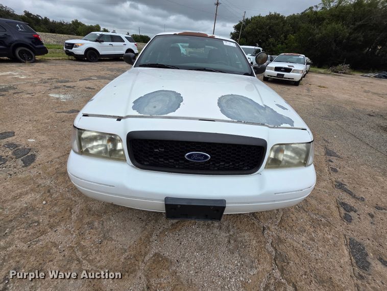 image for item FH6430 2005 Ford  Crown Victoria Police Interceptor 
