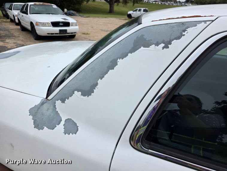 image for item FH6430 2005 Ford  Crown Victoria Police Interceptor 