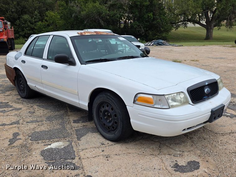 image for item FH6431 2009 Ford  Crown Victoria Police Interceptor 