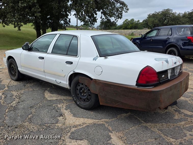 image for item FH6431 2009 Ford  Crown Victoria Police Interceptor 