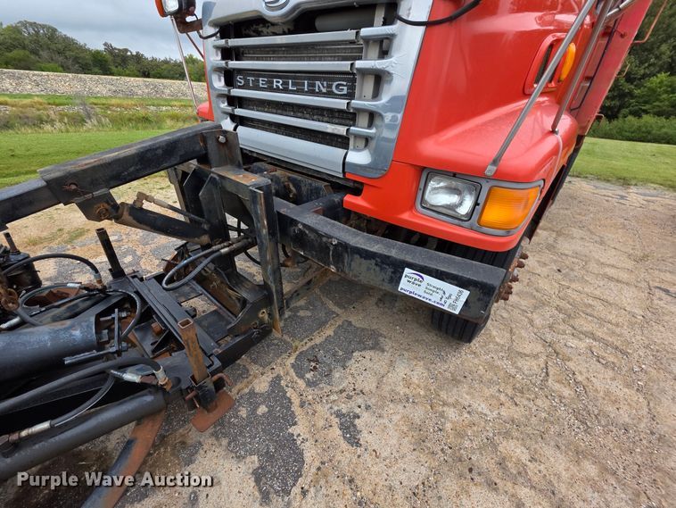 image for item FH6436 2001 Sterling  L-Line dump truck