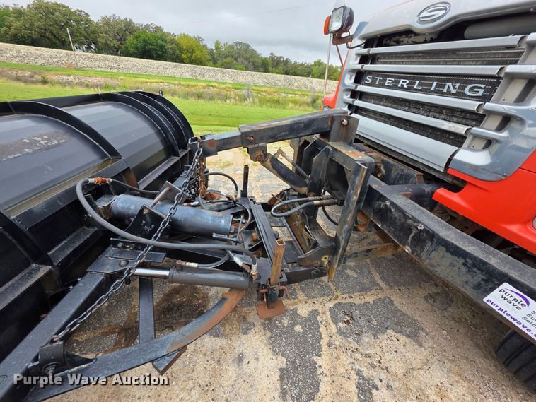 image for item FH6436 2001 Sterling  L-Line dump truck