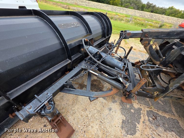 image for item FH6436 2001 Sterling  L-Line dump truck