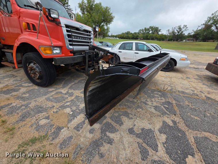 image for item FH6436 2001 Sterling  L-Line dump truck