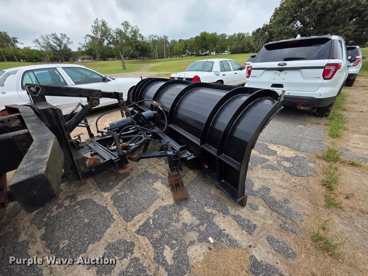 image for item FH6436 2001 Sterling  L-Line dump truck
