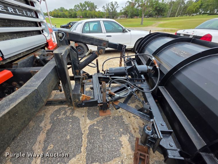 image for item FH6436 2001 Sterling  L-Line dump truck