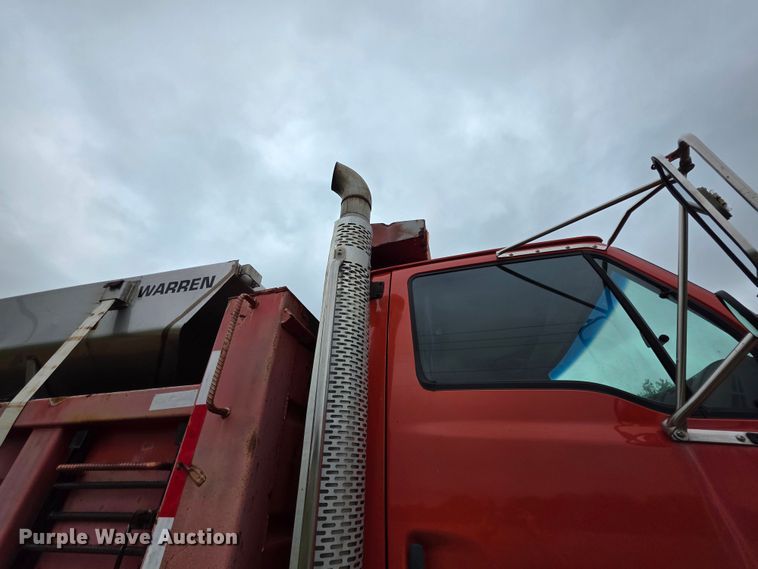image for item FH6436 2001 Sterling  L-Line dump truck