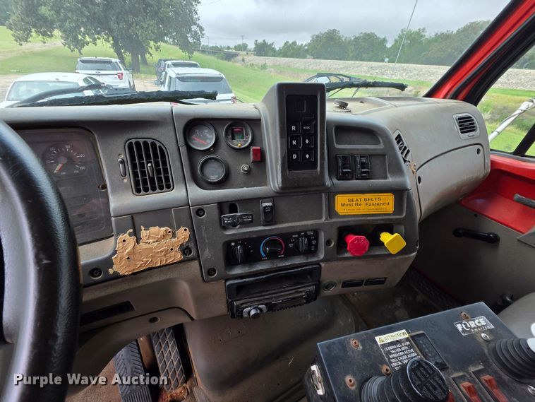 image for item FH6436 2001 Sterling  L-Line dump truck