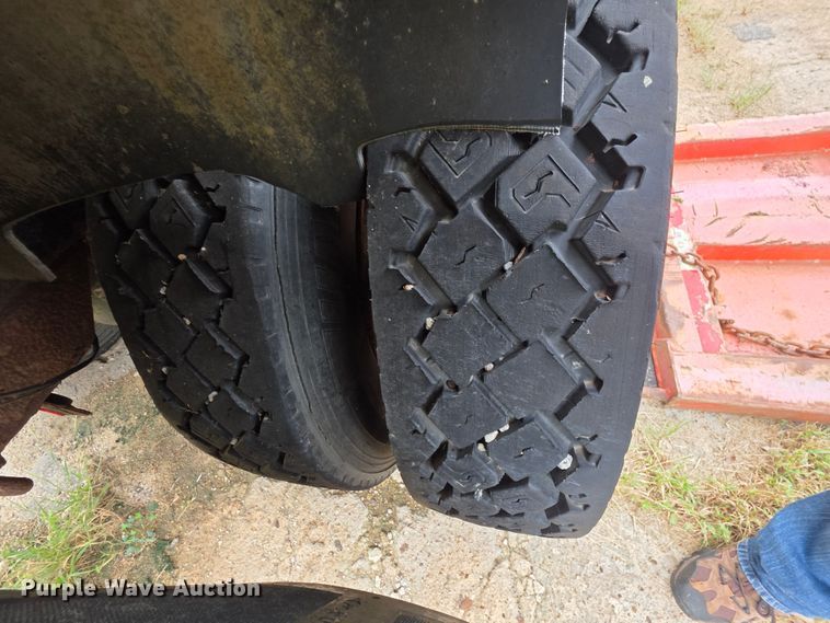 image for item FH6436 2001 Sterling  L-Line dump truck