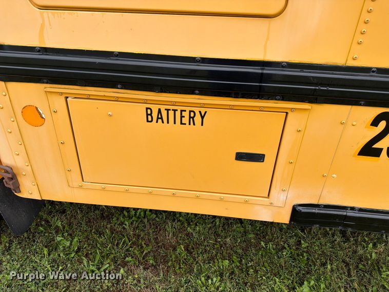 image for item FH6438 2010 IC Bus PB105 school bus
