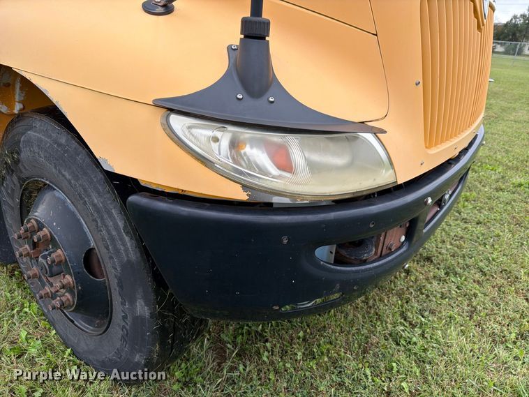 image for item FH6438 2010 IC Bus PB105 school bus