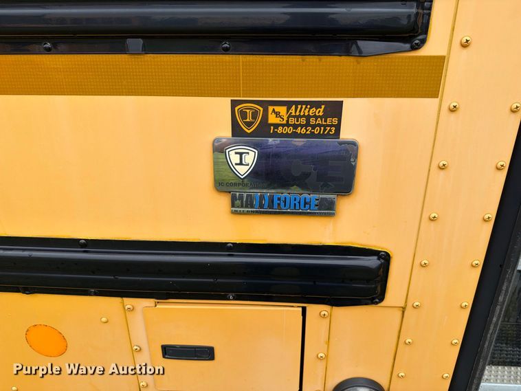 image for item FH6438 2010 IC Bus PB105 school bus