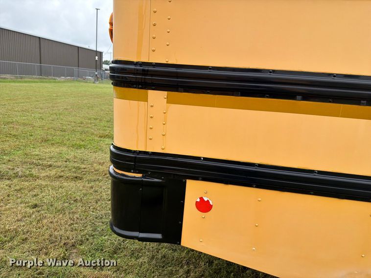 image for item FH6438 2010 IC Bus PB105 school bus