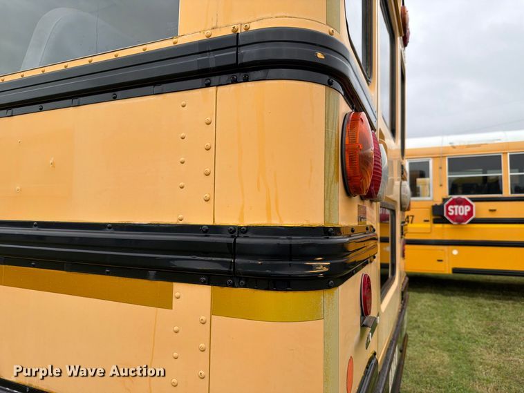 image for item FH6438 2010 IC Bus PB105 school bus